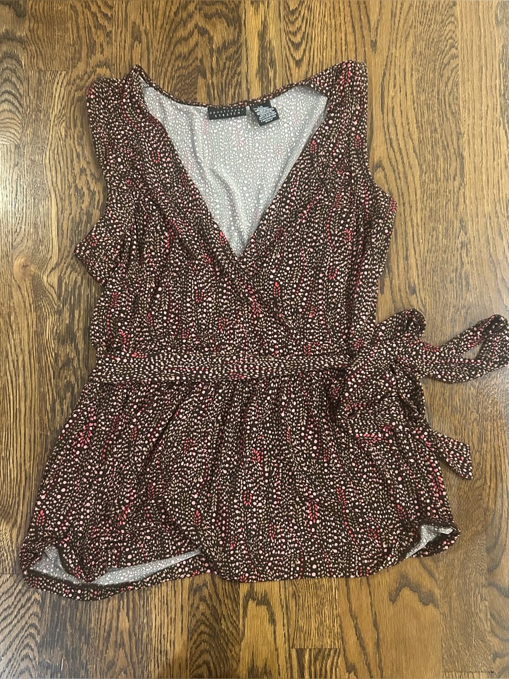 Vintage Y2K Apostrophe Brown Pink Microprint Faux-Wrap Peplum Top